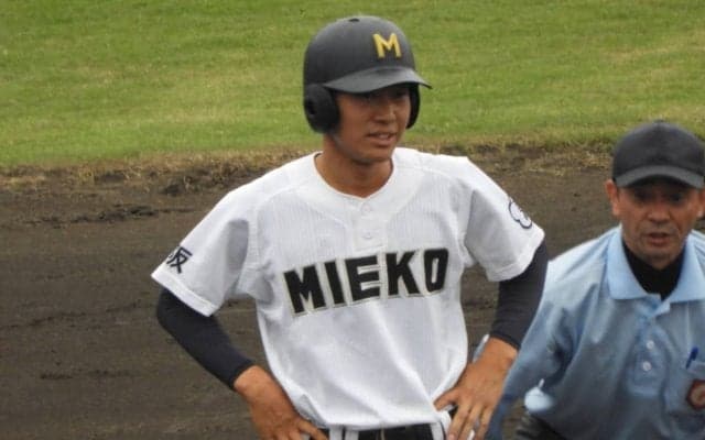 三重が決勝進出で来春選抜が有力に！直球対策が奏功し全国屈指の好左腕を打ち崩す！【東海地区大会】