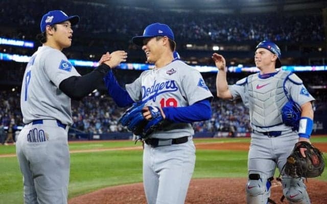 「救援陣が崩壊する展開になることはなかった」山本由伸のPS2戦連続完投で強烈な“皮肉”「ヤマモトは期待を裏切らなかった」