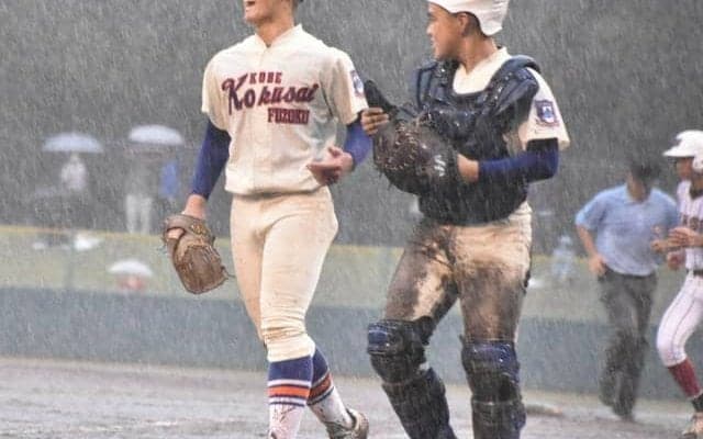 滋賀学園、大阪桐蔭、神戸国際大付が4強　来春のセンバツ出場へ前進