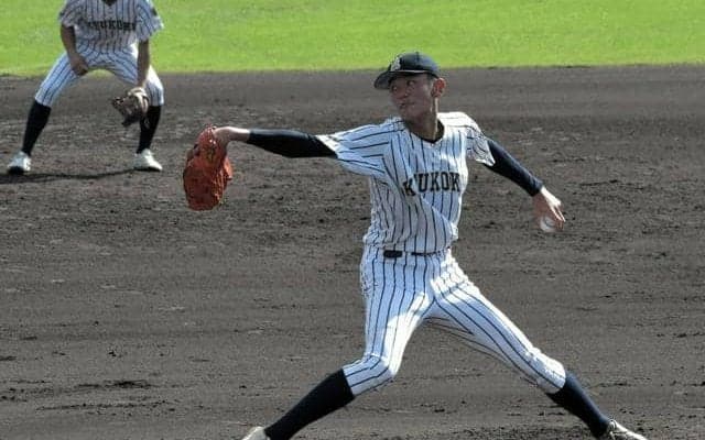 九州国際大付8強　1年左腕が快投、144キロ連発　九州高校野球