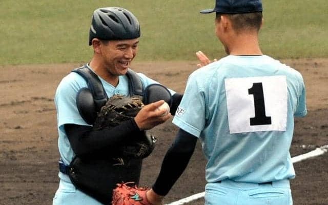 近江の捕手・杉本主将「来年に向けて」　ライバル滋賀学園に敗れる