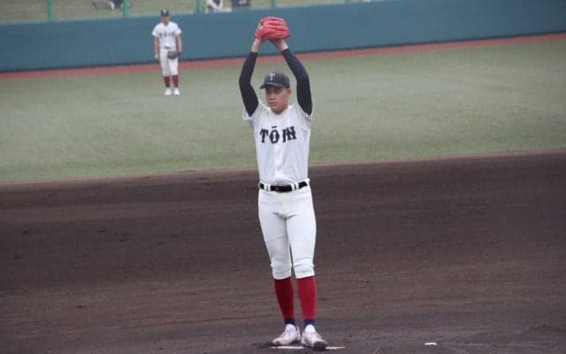 大阪桐蔭期待の1年生大型左腕が6回無失点の好投！チームはある程度の四球を許容し、大きく育てる方針【近畿大会】