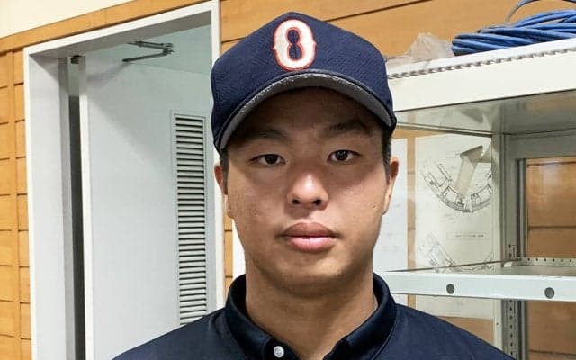 【高校野球】来年のドラ1候補が再始動 沖縄尚学・末吉良丞が重圧のなかで見せつけた甲子園優勝左腕の底力