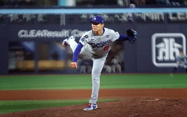 一体、何が起きた…！？ 山本由伸に「絶望しかない」衝撃の1球→相手打者が動けなくなる「首かしげてる」「宝石やな」