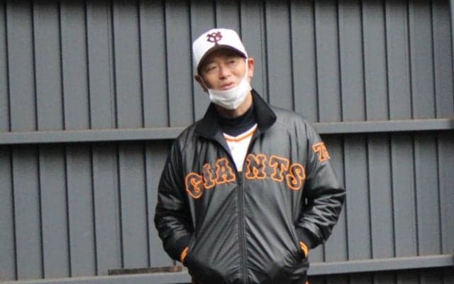巨人・桑田二軍監督が電撃退団…今季イースタン・リーグ優勝、前日までフェニックスリーグで指揮