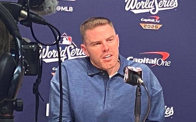 フリーマンが感銘受けた由伸の“男気”　志願準備見て決意「この男を登板させないために…」