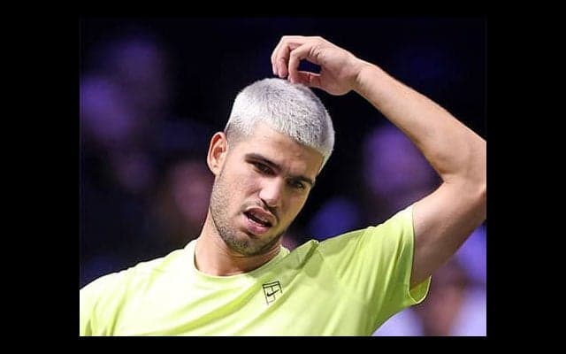 大波乱 アルカラス初戦敗退