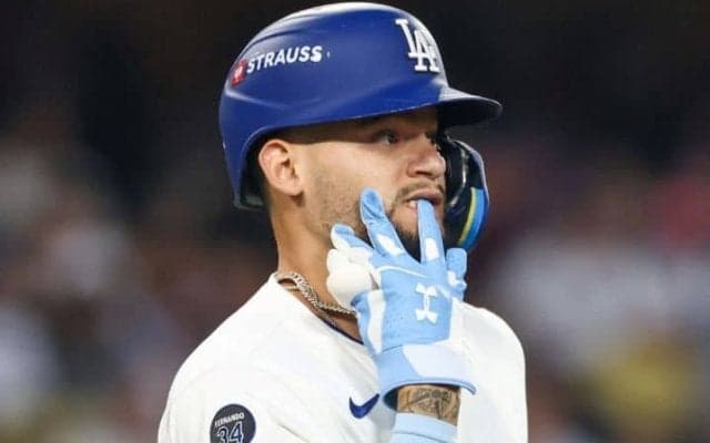 PS絶不調のド軍24歳が第5戦はスタメン落ちか　深刻な「.080」…ロバーツ監督「明日は少し違った形になるかもしれない」