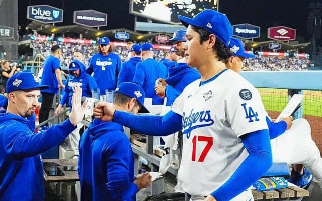 大谷翔平「あと3イニングいける」　コーチに語った“本音”…監督が明かした第4戦の裏側