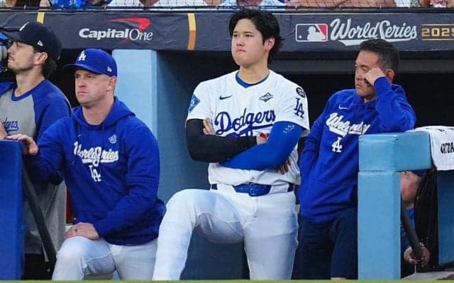 大谷に熱い視線…客席に誰もが知る超大物俳優　溢れ出るオーラ、スター続々観戦