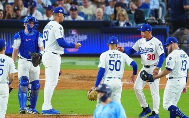 ド軍6失点目、ファン続々帰宅　大敗ムードで“異例の光景”…新人右腕の前に三振の山