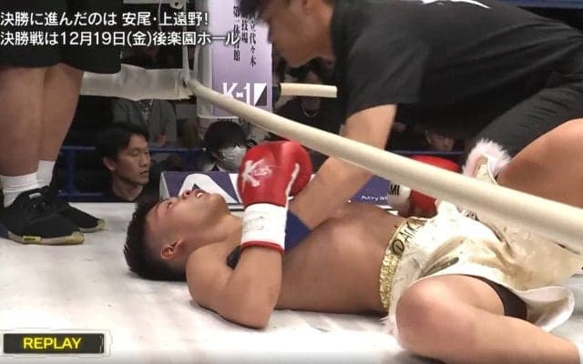 「3度目の倒し方は鬼」1ラウンド3ダウンで衝撃KO 開始3秒でローブロー被弾も…怒涛のラッシュで劇的勝利