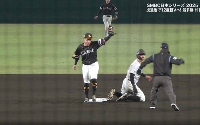 海野バズーカ発動！刺された佐藤輝は“呆然” 日本一の爆肩送球に「これはどストライク」糸井＆西岡、両阪神OBも脱帽