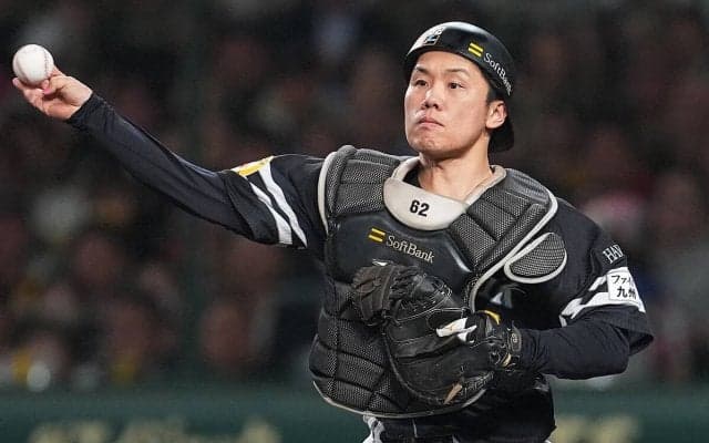 【日本シリーズ】「甲斐さんがいなくなって弱くなったと思われたくなかった」 ソフトバンク、５年ぶりの日本一を支えた新正捕手・海野隆司の成長譚