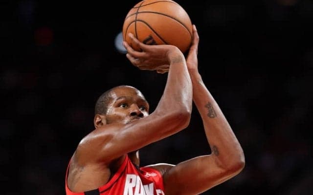 ロケッツのスーパースター、ケビン・デュラントが通算フリースロー成功数でジョーダン超え