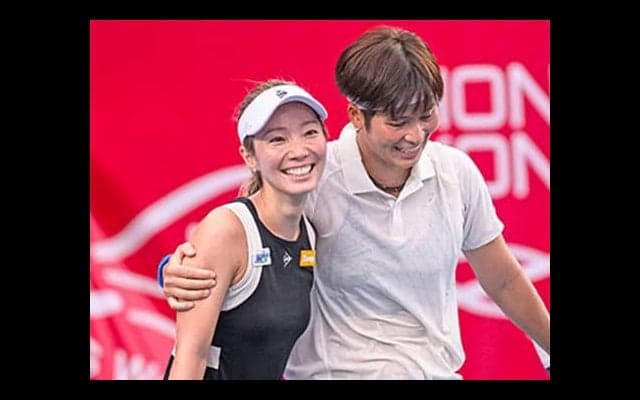  小堀桃子 複でツアー初の決勝進出 