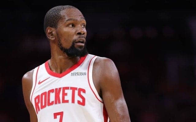 ケビン・デュラント、スター選手の解説者転身に疑問「あれこれ言うのは好きじゃない」