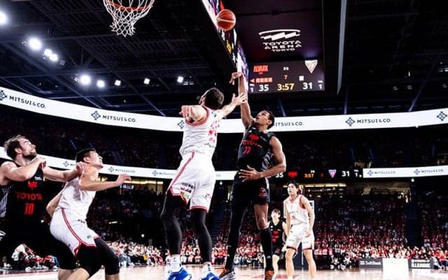 千葉Jの連勝を10でストップ…A東京が激しい攻防戦を制して7連勝達成