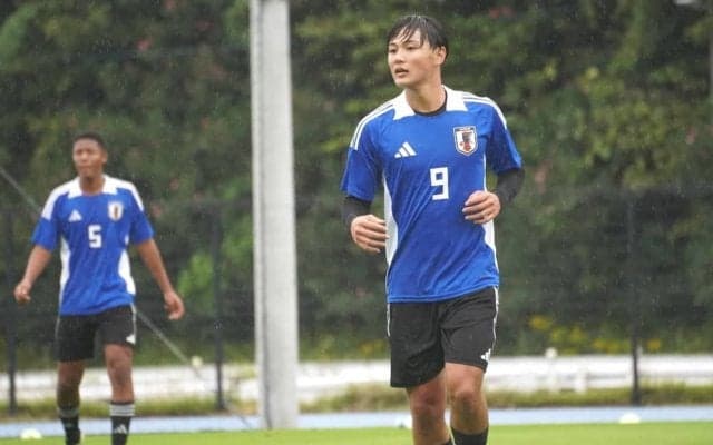 微笑みのディフェンスリーダー。藤田明日翔が日本のゴールにカギを掛ける！　FIFA U-17ワールドカップ カタール2025 日本×モロッコマッチプレビュー