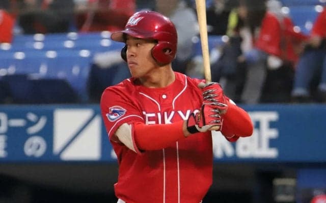 指名漏れを味わった帝京大のスラッガーが豪快な一発！「もっと長打力を磨いて、社会人からプロ入り目指す」【横浜市長杯】