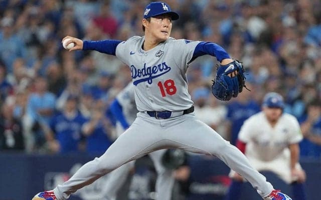 山本由伸にコーチも感動「二度とみられない」　興奮のあまり…殊勲のスミスにまさかの“被害”