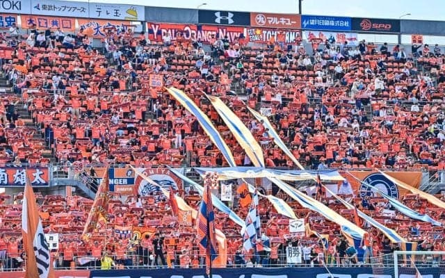 ｢とんでもないゴラッソ｣J2大宮の25歳CB村上陽介の約28m“キャノン砲”が炸裂！｢GKから逃げていく弾道しびれる｣｢月間ベストゴール決定！｣の目の覚めるような一撃