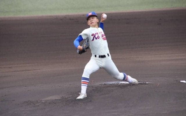 智弁学園vs神戸国際大付の決勝戦は大荒れの一戦に！神戸国際大付が打者12人で6得点！智弁学園も3回に同点