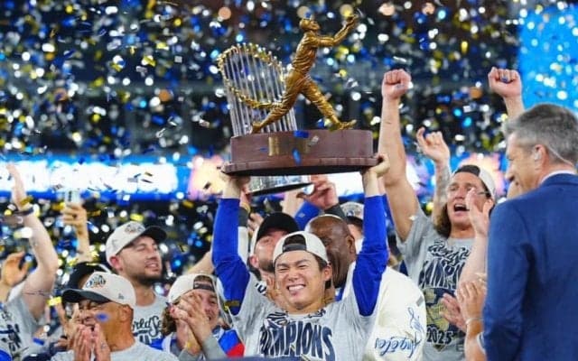 疲労困憊の山本由伸を支えた人物　さりげない行動にX注目「好き」「本当優しい」