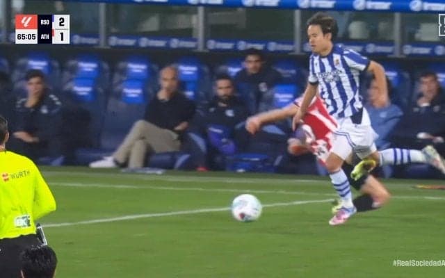 「キレてるな」久保建英、高速ドリブル＆ダブルタッチで相手を翻弄「ファウルでしか止められない」