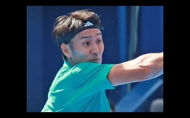  内山靖崇 19歳に快勝し初戦突破 