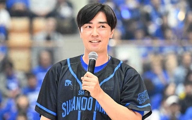 島根の始球式に元プロ野球選手和田毅氏が登場…伝説の左腕がフリースローに挑戦