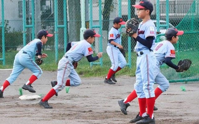 “準備運動なし”で打撃練習　100種類キャッチボールも…全国16強学童が覆した「北国の常識」