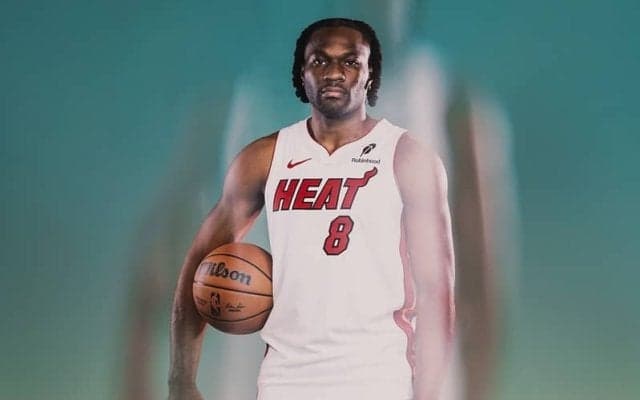 今季開幕前にヒートから放出されたプレシャス・アチューワがキングスと契約