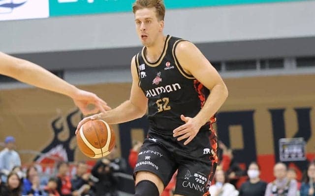 大阪エヴェッサのヴォーディミル・ゲルンが戦線離脱…右アキレス腱炎で全治約1カ月