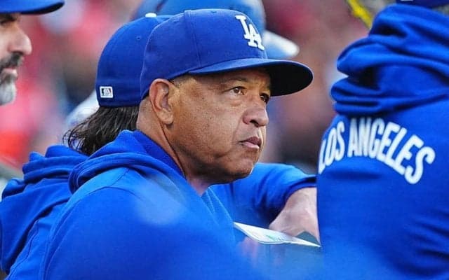 ロバーツ監督が拒否していた提案「絶対にさせない」　399分の代償…失いかけた扇の要