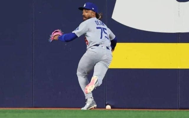 「新天地でスタメン勝ち取ってほしい」　WSアピールプレーで脚光のド軍28歳がウェーバー公示即ジャイアンツへ　ファンからエール続々