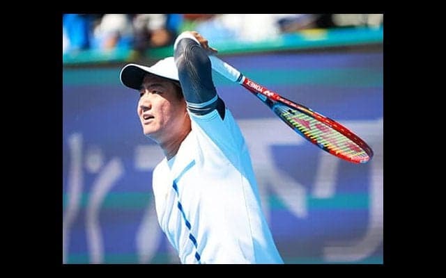  西岡良仁 日本勢対決制し4強 