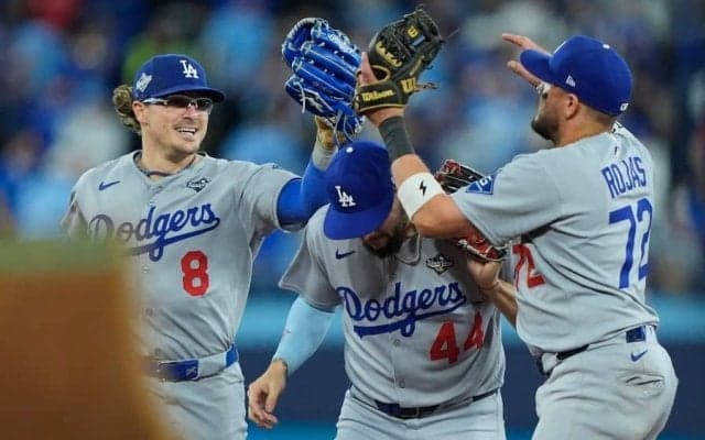 ロハスが吐露した“戦力外”の不安…36歳を支えたキケの言葉　遠征中の2人だけの部屋飲み