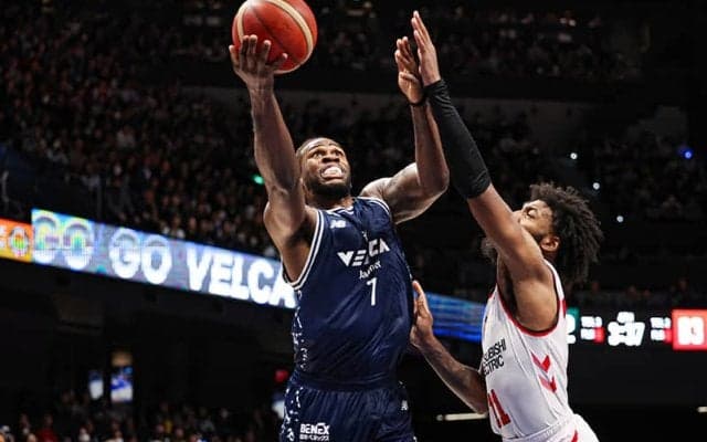 ブラントリー31得点の長崎が首位奪還…名古屋Dの連勝記録は「12」でストップ