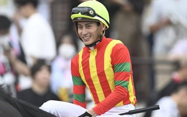 富田暁騎手がJRA通算200勝達成！ 「これから先もっと勝っていきたい」
