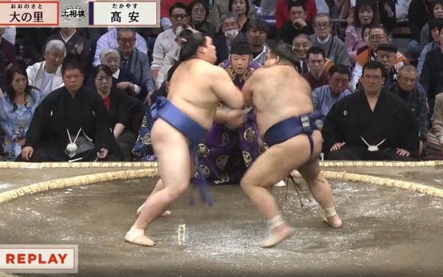 「なんの音だったんだ？」横綱・大の里、高安撃破で響いた衝撃音 ど迫力の一番にファン戦慄