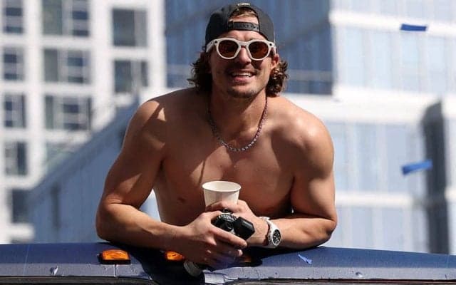 由伸も愛用…キケが身につけた超高級品　米スタイリストも驚愕「チャンピオンに相応しい」