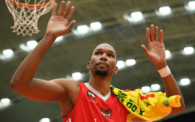 富山のヤニス・モランが肉離れで離脱…今季12.2得点のビッグマン、全治3～6週間と診断