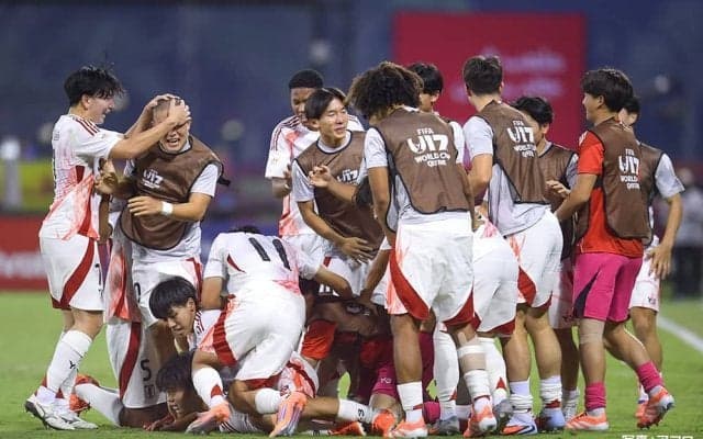 【ハイライト動画あり】「すげえ！」「完璧すぎた」華麗なゴラッソで欧州王者を撃破！U-17日本代表がW杯決勝T進出決定！｜FIFA U-17ワールドカップカタール2025 レビュー