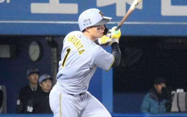 侍ジャパン、西武の左腕エースがまさかの9失点も18安打14得点の猛攻で広島に競り勝つ！