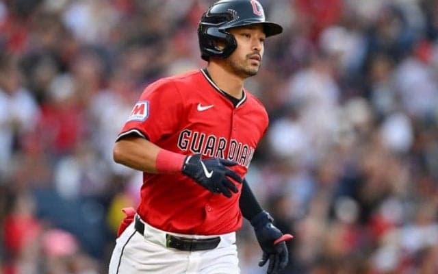 「コンフォートの完ぺきな後任」ド軍が狙うトレード候補に米注目　4年連続GG賞の28歳強肩外野手「二大ターゲットのどちらを先に説得できるか」