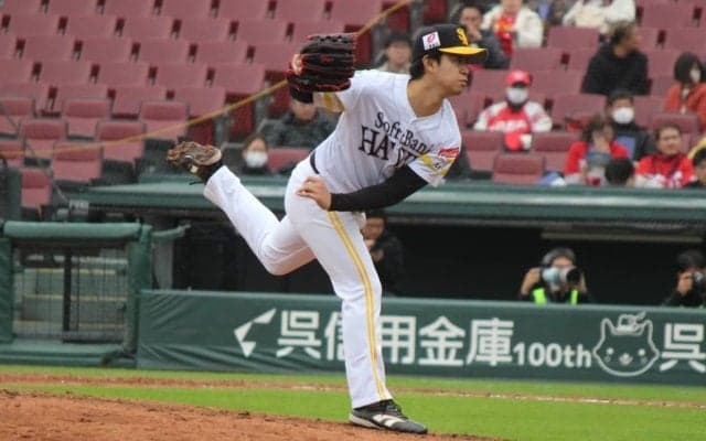 ソフトバンク育成左腕が三者連続三振の猛アピール！広島40歳・松山も手玉に取る【トライアウト】