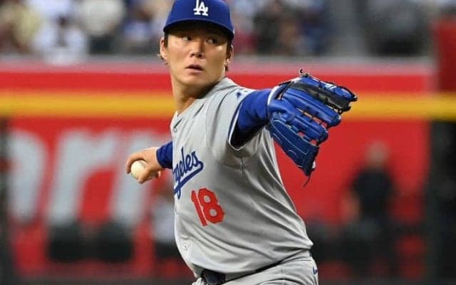 CY賞1位スキーンズとの138票差に疑問の声　山本由伸への“得票内容”に米騒然「ヤマモトを2位にすら選ばない理由は何？」