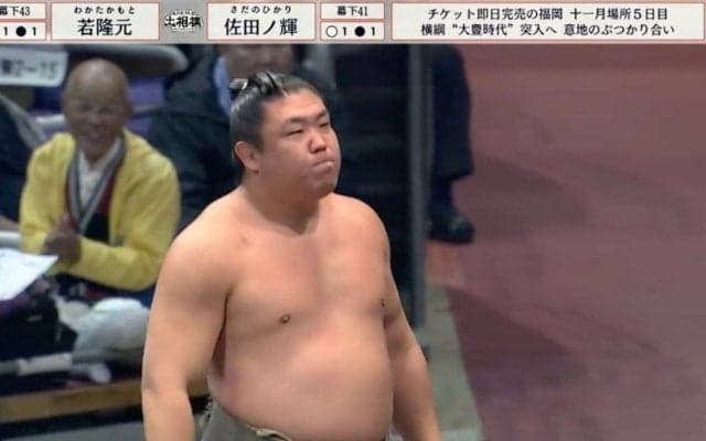 戦慄の右手一本……人気“兄弟力士”長男、140キロ超の巨体を一撃でぶっ飛ばす衝撃シーン「最後かっけー！」「かっこよすぎて草！」