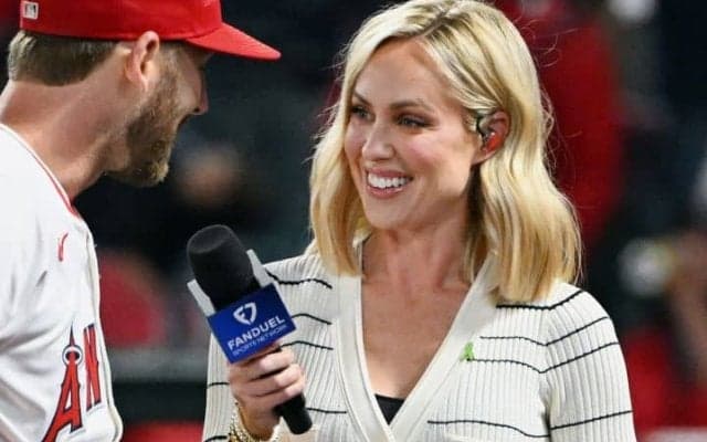 大谷翔平、3度目MVP受賞で“エリカ様”も祝福　2ショット投稿に日本のファンも歓喜「今でも気にかけてくれて嬉しい」